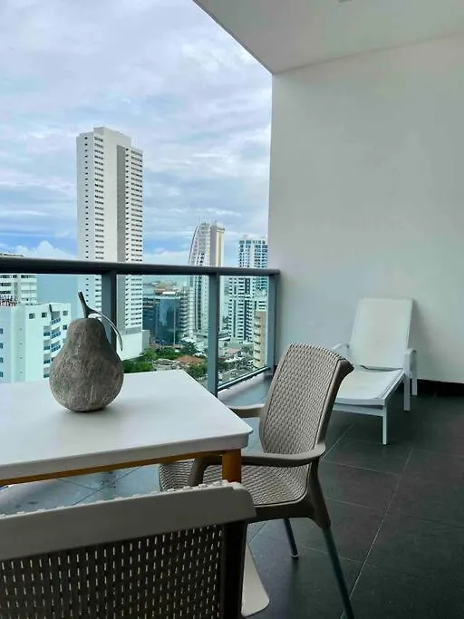 Lujoso Apartamento - Servicio De Hotel 5 Estrellas Cartagena